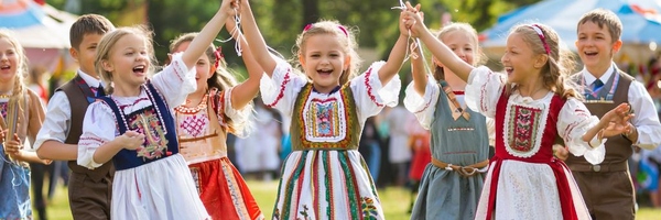 Веселая детская программа с ростовыми куклами: игры, конкурсы и приключения